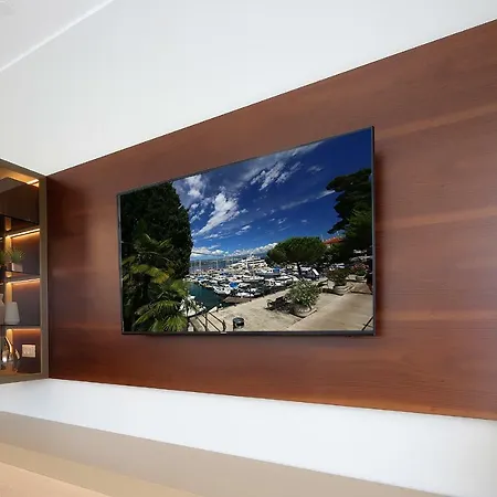 Stylish 100 M From The Apartment Opatija